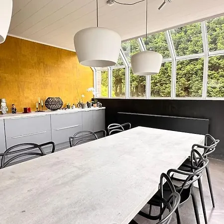 D'architecte Avec Vue Imprenable Villa Peruwelz