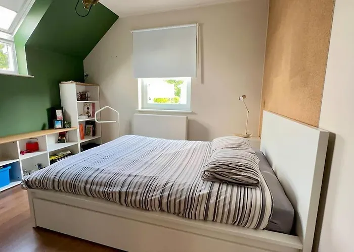 D'architecte Avec Vue Imprenable Villa Péruwelz